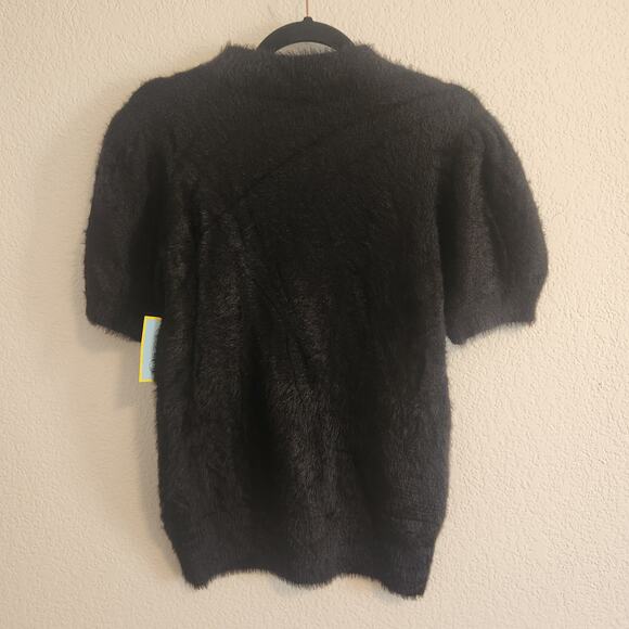 CeCe Women's Size Small Black Short Sleeve Fuzzy‎ Sweater NWT - Picture 2 of 3